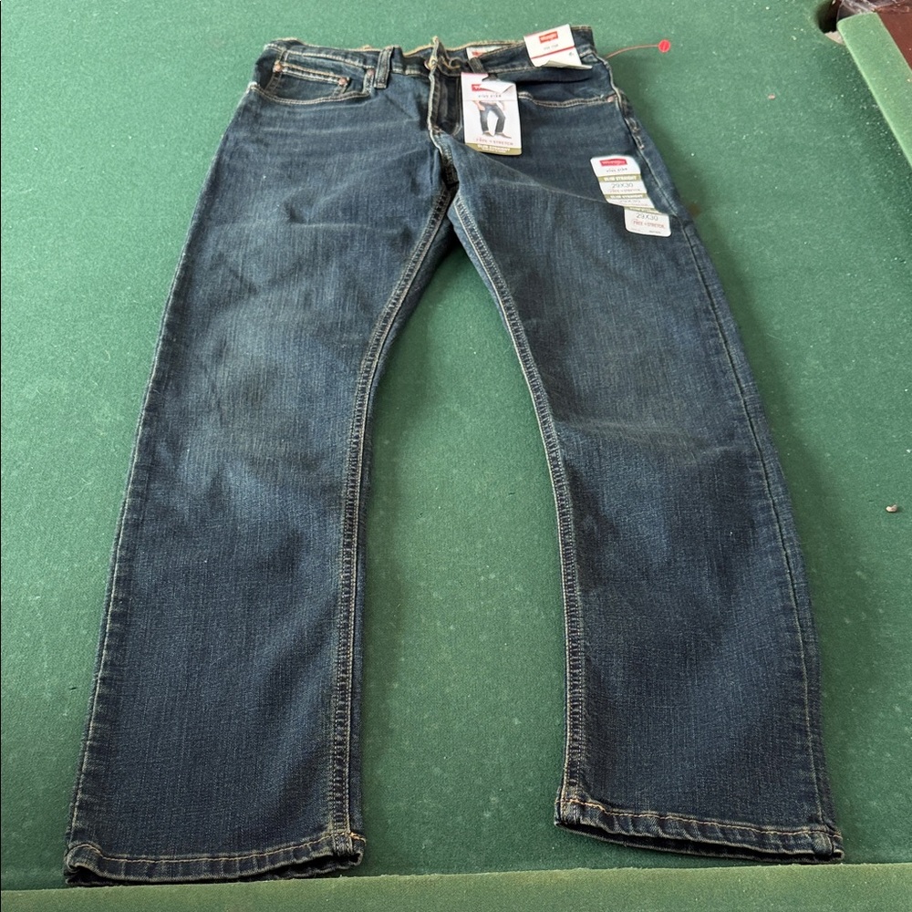 Wrangler Men's Straight Jeans - Deep‎ Blue.  CAJA # 2